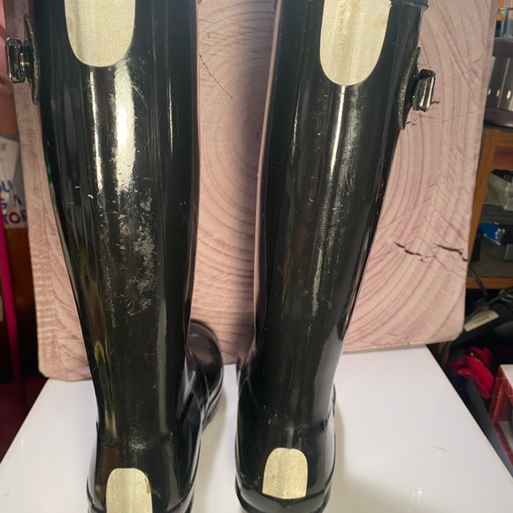 Hunter Original High Gloss Waterproof Rain Boots - Picture 3 of 9